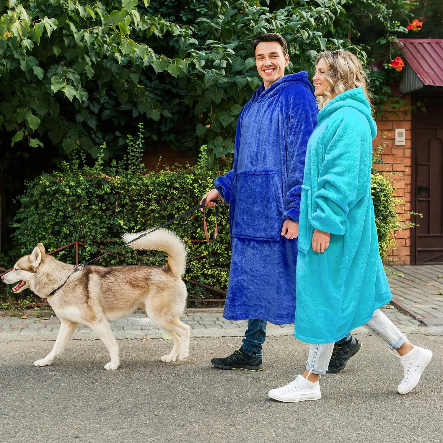 KPBLIS Wearable Blanket Hoodie Gifts for Women and Men, Oversized Hooded Blankets Sweatshirt Adult Birthday Gifts for Mom Girlfriend Gifts, Cozy Fleece Blanket with Sleeves and Giant Pocket, Cyan
