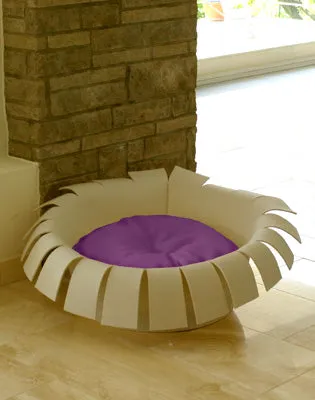 Luxury Crown Felt Cat Bed