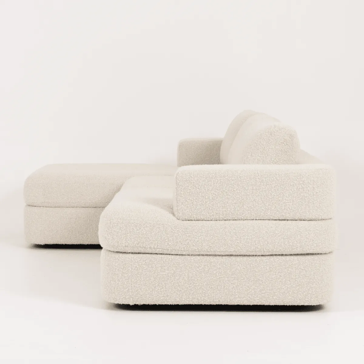 Matteo Chaise Sectional